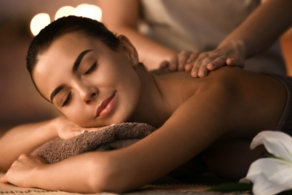 Masaje Ayurveda: Qué es y cuáles son sus beneficios